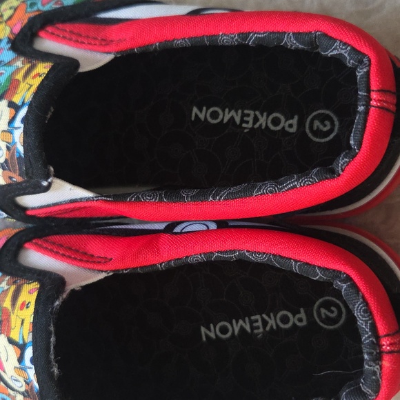 Pokemon Slip On Shoes (2) - Picture 5 of 6